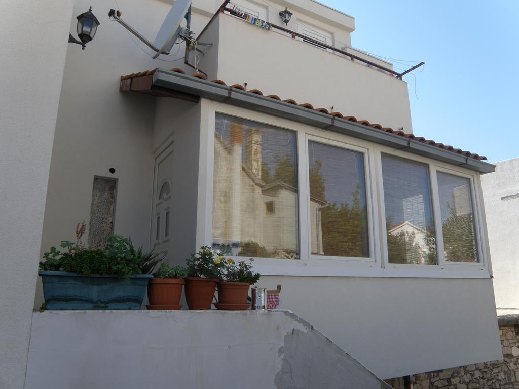 Apartment Amalija Primosten Exterior photo